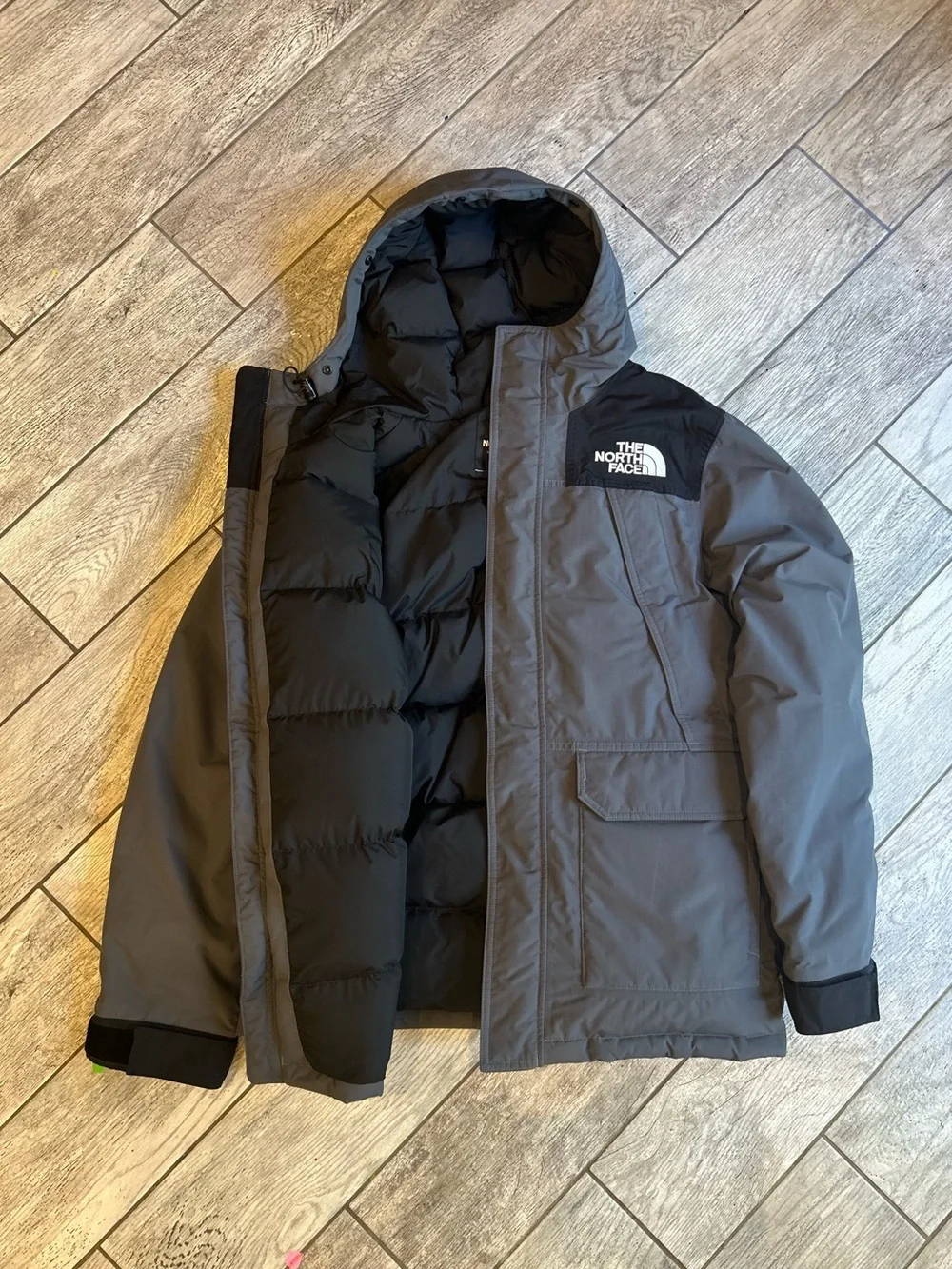 The North Face McMurdo Dryvent Parka Jacket, Men’s S - No Faux Fur Hood